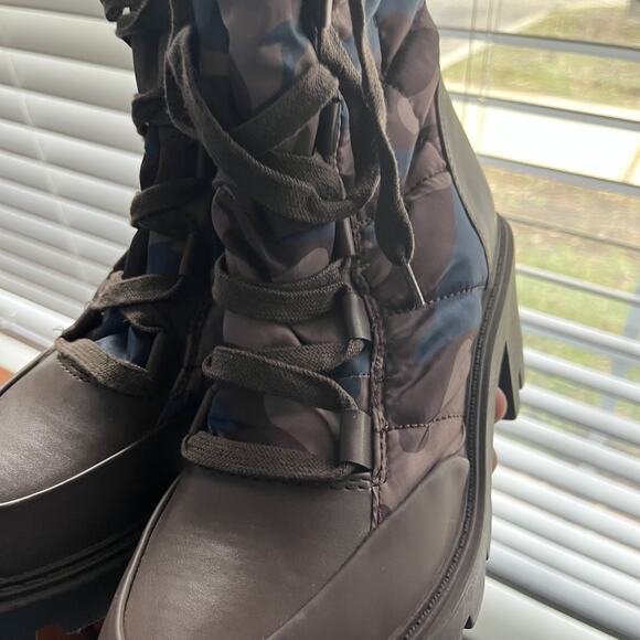 NEW Steve Madden Pieper Boots Women's 6.5 Camo Chunky Platform Water Resistant - Picture 2 of 13